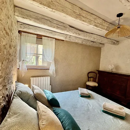 Holiday home De La Grange *